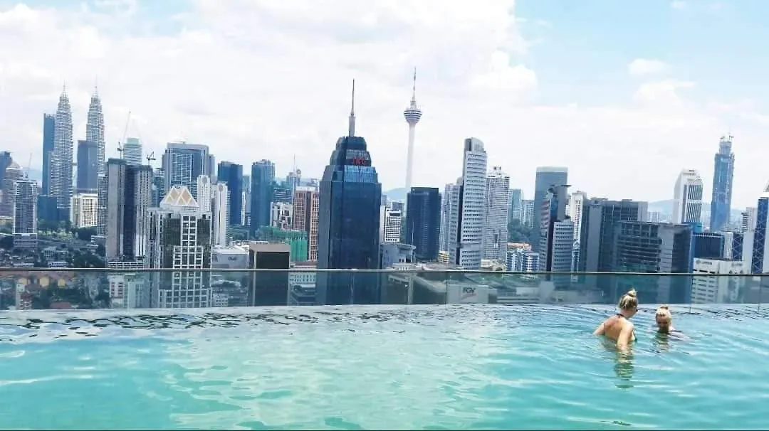 Apartment Regalia Suites Klcc View Rooftop Infinity Pool By Angkasa Homes Kuala Lumpur