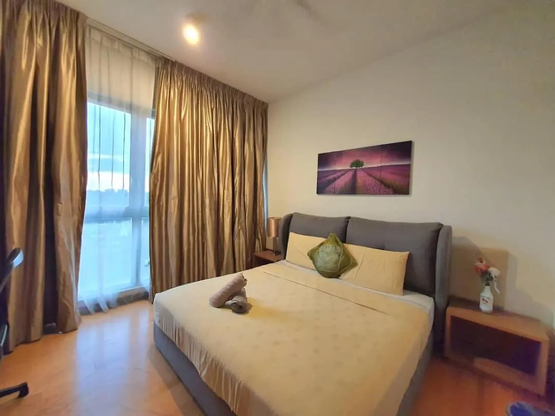 Regalia Suites Klcc View Rooftop Infinity Pool By Angkasa Homes Kuala Lumpur 0*,