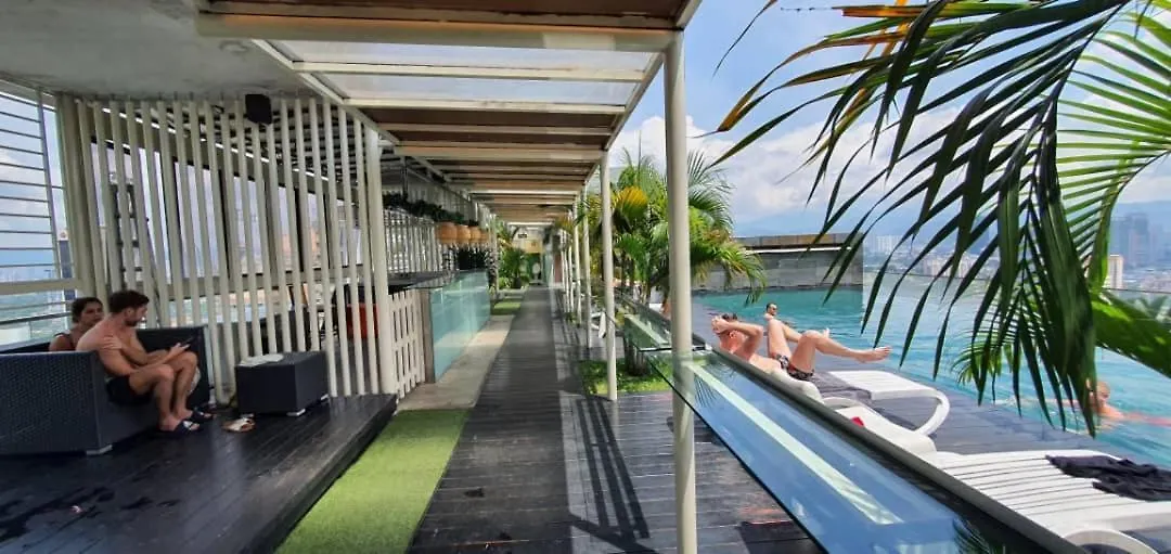 Apartment Regalia Suites Klcc View Rooftop Infinity Pool By Angkasa Homes Kuala Lumpur