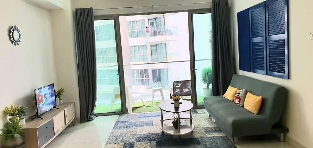 Regalia Suites Klcc View Rooftop Infinity Pool By Angkasa Homes Kuala Lumpur