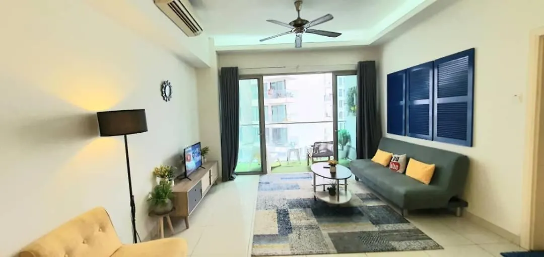 Apartment Regalia Suites Klcc View Rooftop Infinity Pool By Angkasa Homes Kuala Lumpur