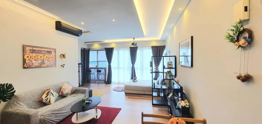 Apartment Regalia Suites Klcc View Rooftop Infinity Pool By Angkasa Homes Kuala Lumpur