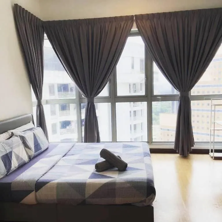 Apartment Regalia Suites Klcc View Rooftop Infinity Pool By Angkasa Homes Kuala Lumpur Malaysia