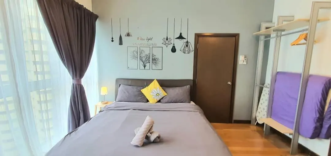 Regalia Suites Klcc View Rooftop Infinity Pool By Angkasa Homes Kuala Lumpur